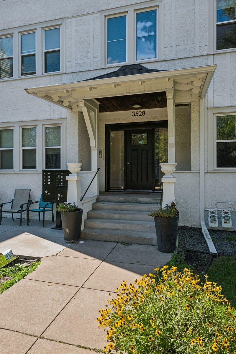 3528 Bloomington Ave, Minneapolis, MN 55407