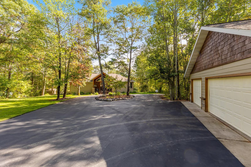 17752 Emerald Ln, Emily, MN 56447