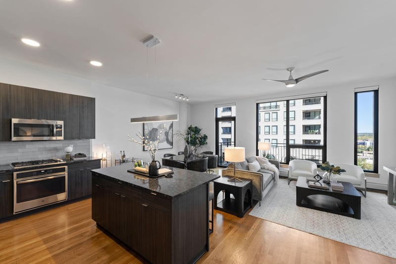 1240 S 2nd St #922, Minneapolis, MN 55415