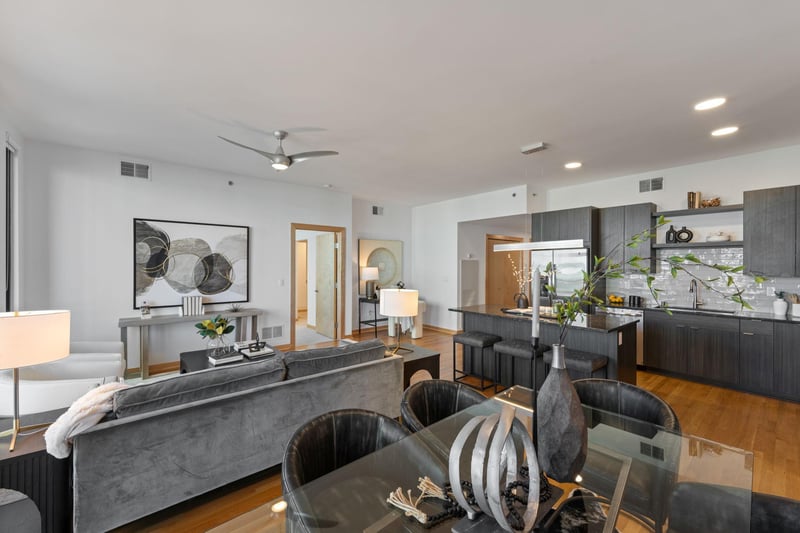 1240 S 2nd St #922, Minneapolis, MN 55415