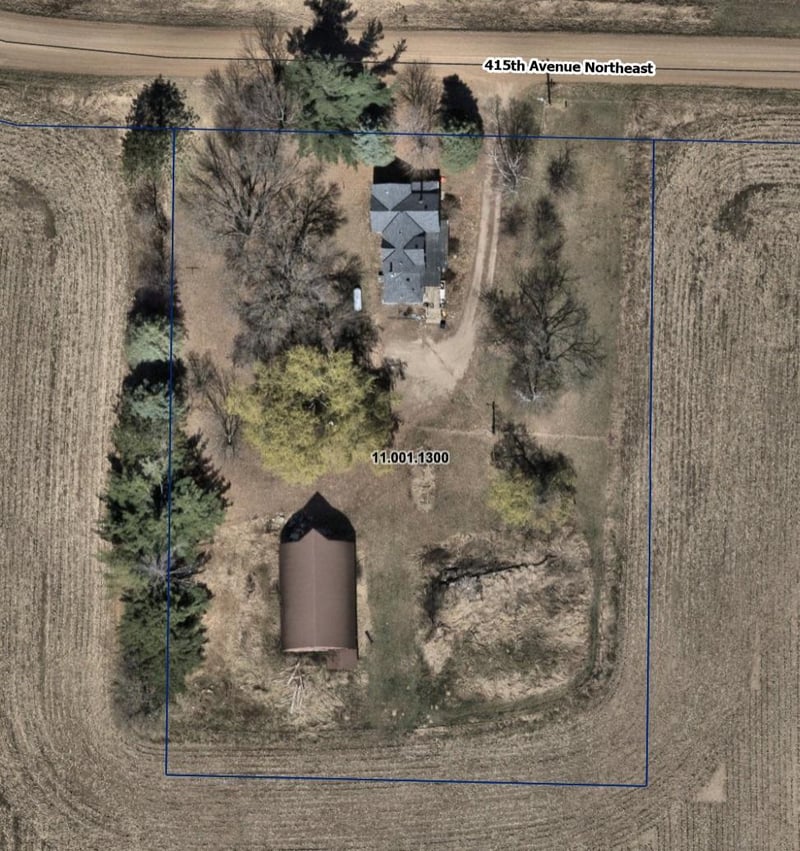4528 415th Ave NE, Braham, MN 55006