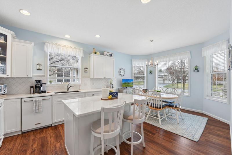 6753 Pine Arbor Blvd S, Cottage Grove, MN 55016