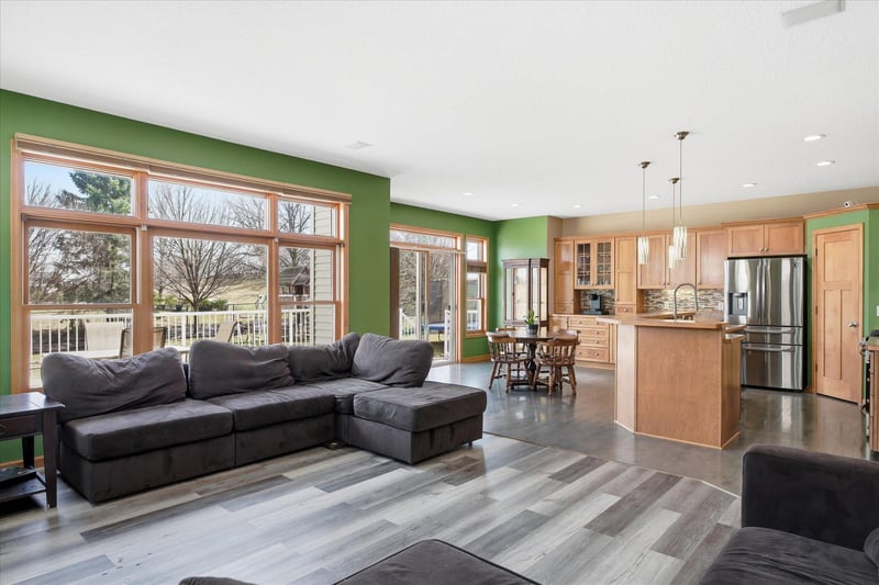1408 Singing Hills Dr SE, Lonsdale, MN 55046