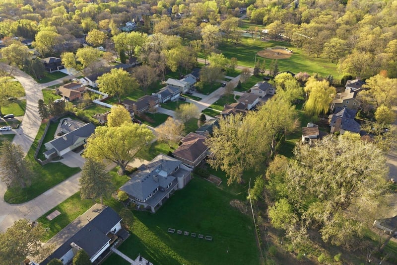 6625 Naomi Dr, Edina, MN 55439