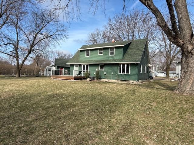 111 Beachwood Ln, Redwood Falls, MN 56283