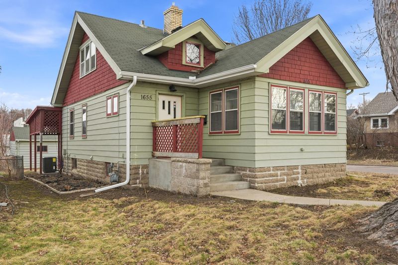 1655 Ross Ave, Saint Paul, MN 55106