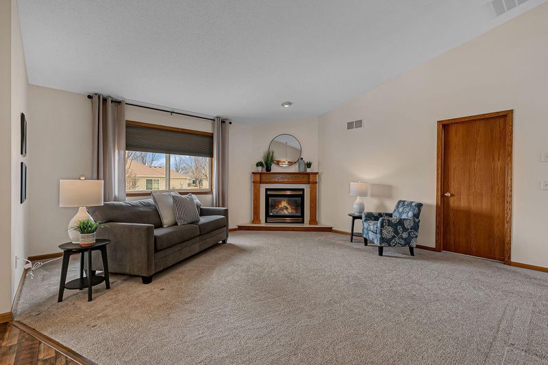 856 Aspen Cir, Waite Park, MN 56387