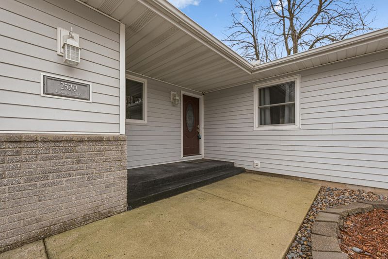 2520 Lamada Pl, Owatonna, MN 55060