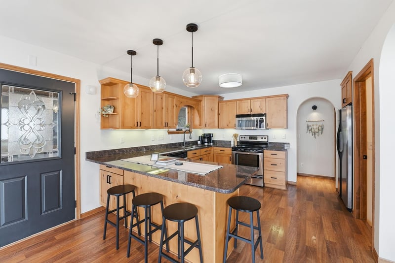 17963 Earle Brown Dr, Garrison, MN 56450
