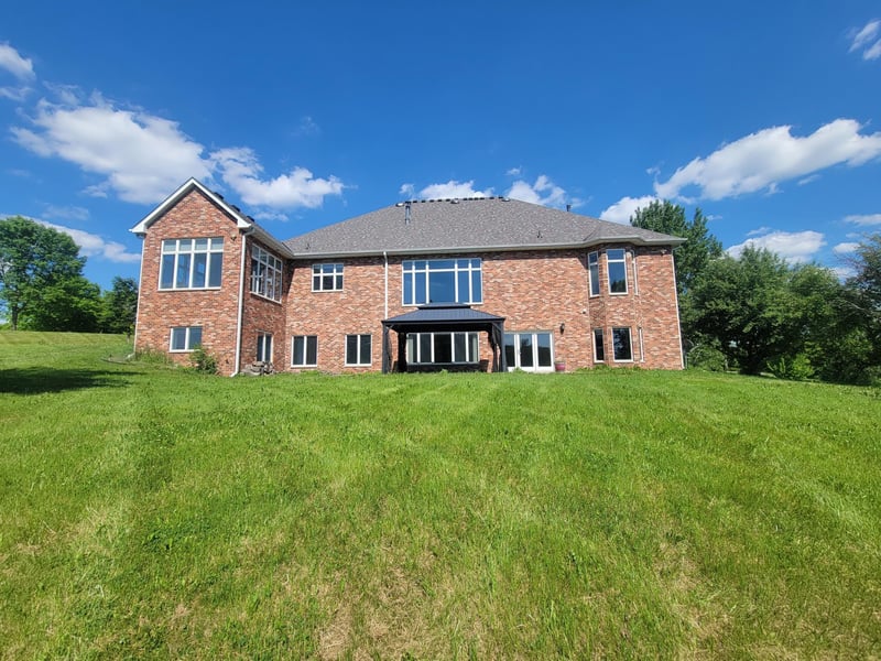 5241 Yvette St, Loretto, MN 55357