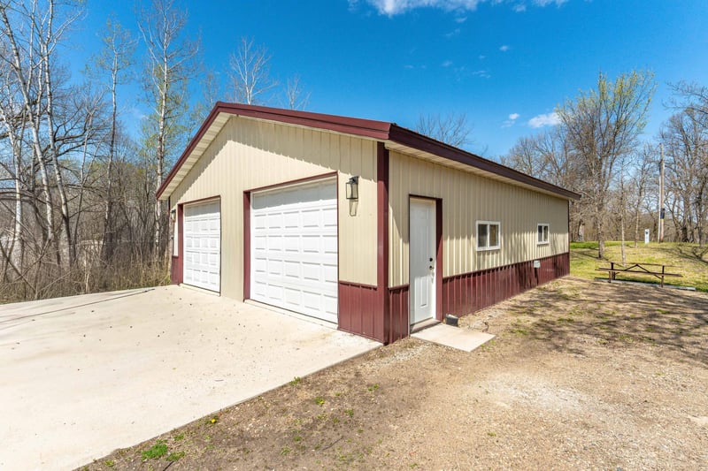 40815 Shadow Dr, Clitherall, MN 56524