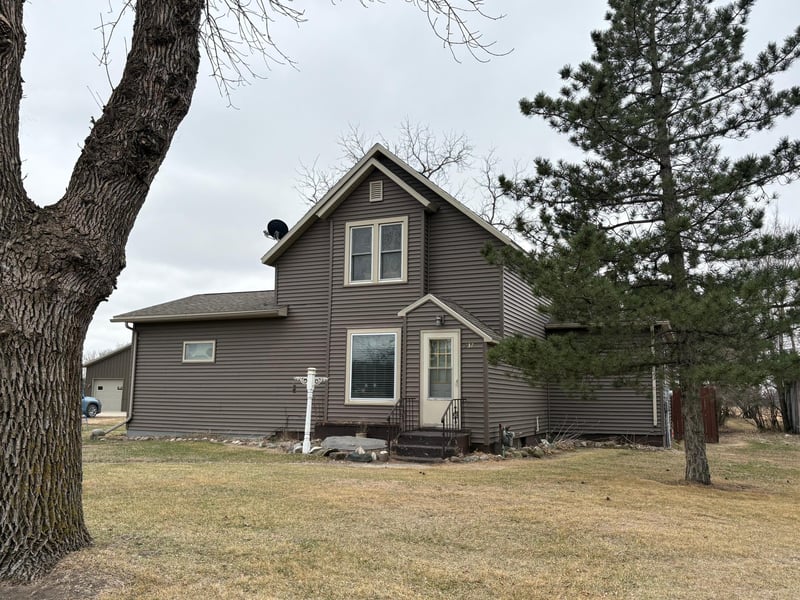 237 S Paul St, Appleton, MN 56208