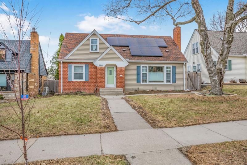 4919 18th Ave S, Minneapolis, MN 55417