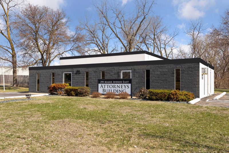 295 Marie Ave E, West Saint Paul, MN 55118