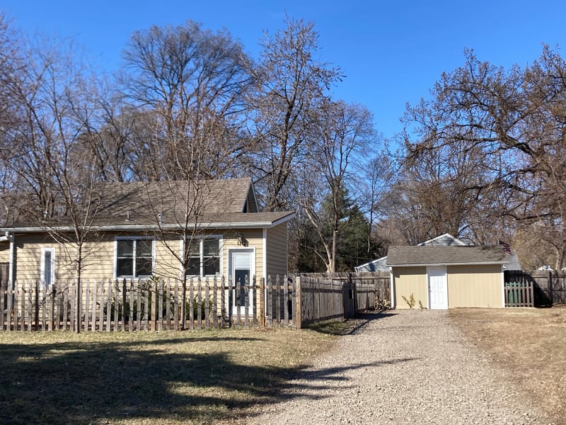 1712 E 84th St, Bloomington, MN 55425