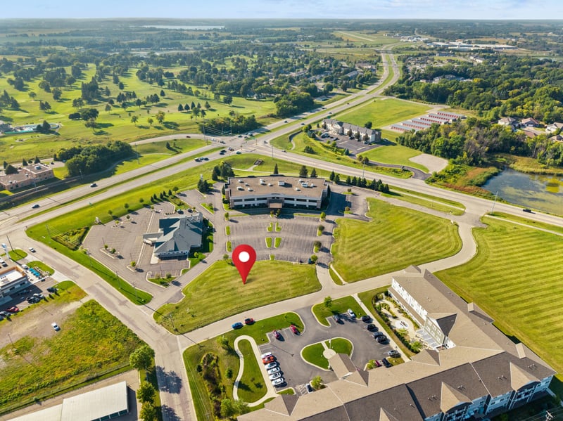 1530 17th St NW, Faribault, MN 55021