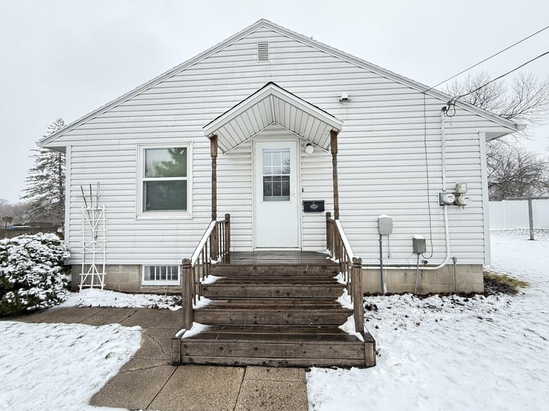 31 W Wilkening Ave, Appleton, MN 56208