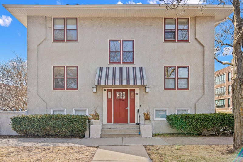 676 Ashland Ave #1, Saint Paul, MN 55104