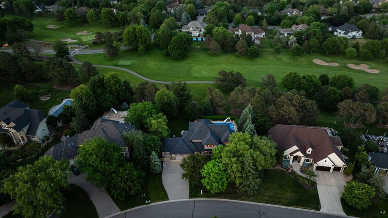 3717 Fairway Point, Woodbury, MN 55125