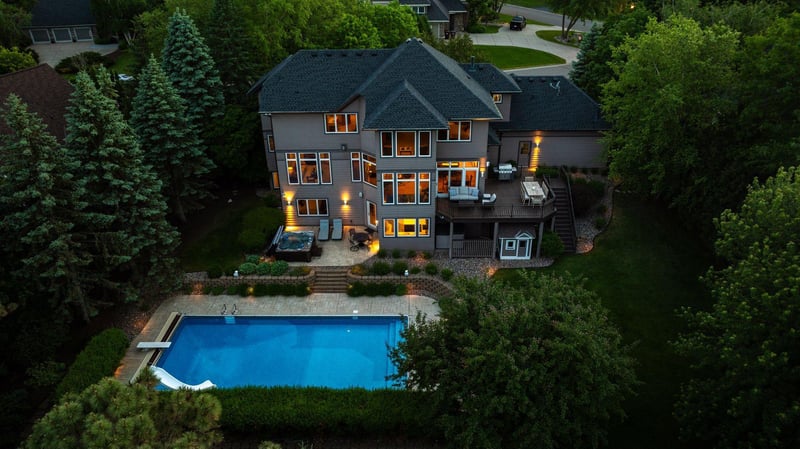3717 Fairway Point, Woodbury, MN 55125