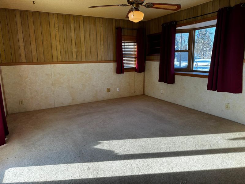 801 Troendle St SE, Mapleton, MN 56065