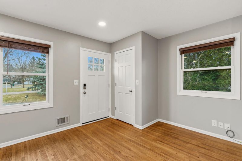 13612 Sheffield Ln N, Maple Grove, MN 55311