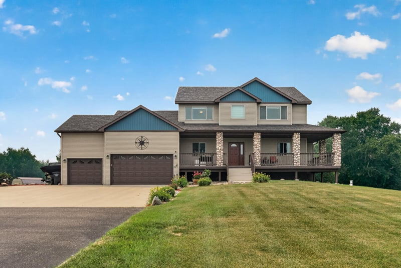 5524 188th Ave NE, Wyoming, MN 55092