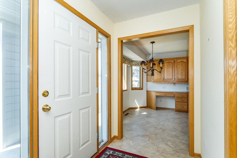 4820 Tee Ct SW, Rochester, MN 55902
