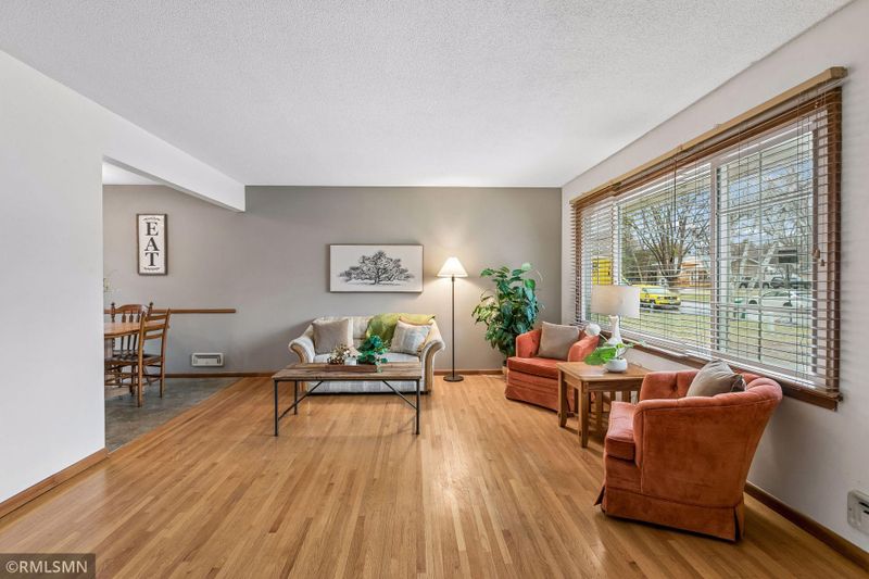 9501 Oliver Ave N, Brooklyn Park, MN 55444