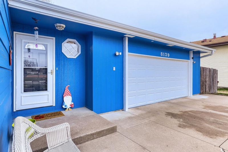 8129 Taylor St NE, Spring Lake Park, MN 55432