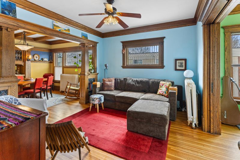 2717 Pleasant Ave #3, Minneapolis, MN 55408