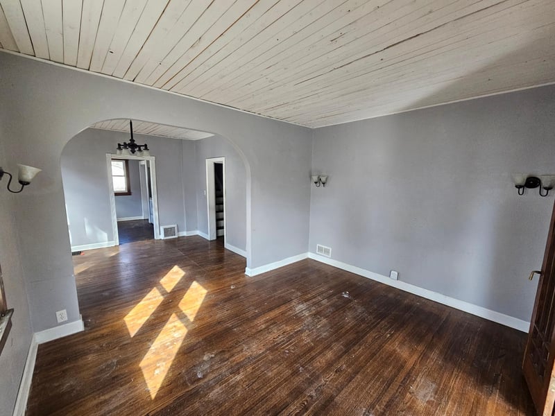 202 5th St SE, Montgomery, MN 56069