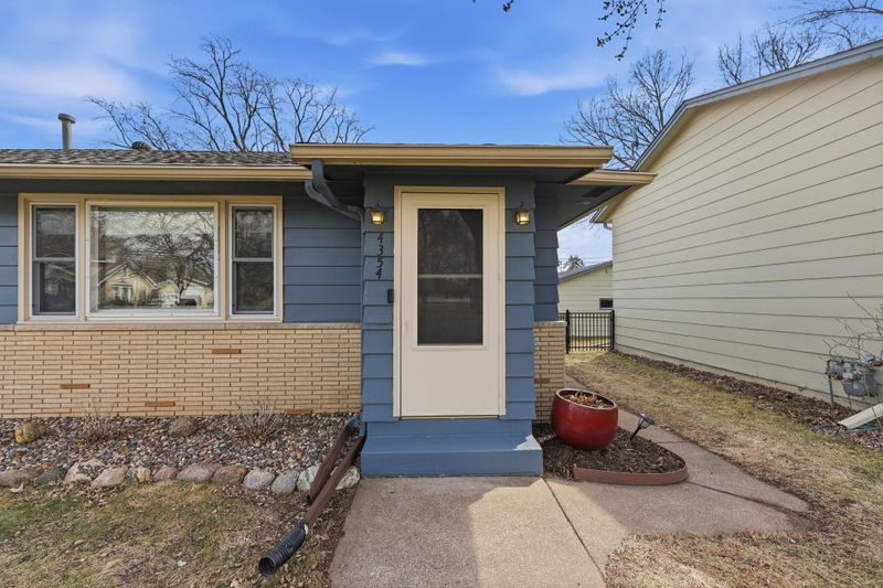 4354 Brunswick Ave N, Crystal, MN 55422