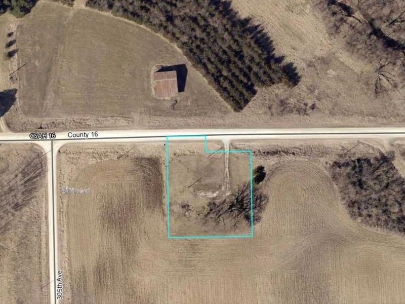 30550 County 16, Harmony, MN 55939