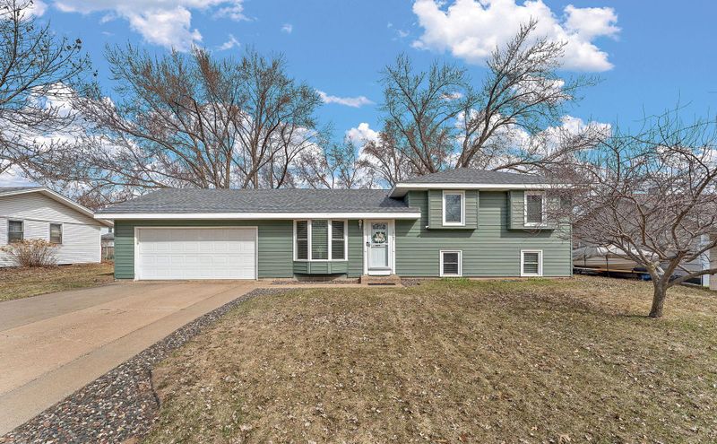 2741 121st Ave NW, Coon Rapids, MN 55433