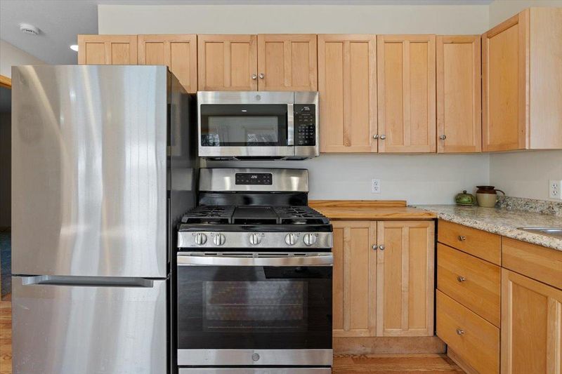 19391 Cedar Island Lake Rd, Richmond, MN 56368