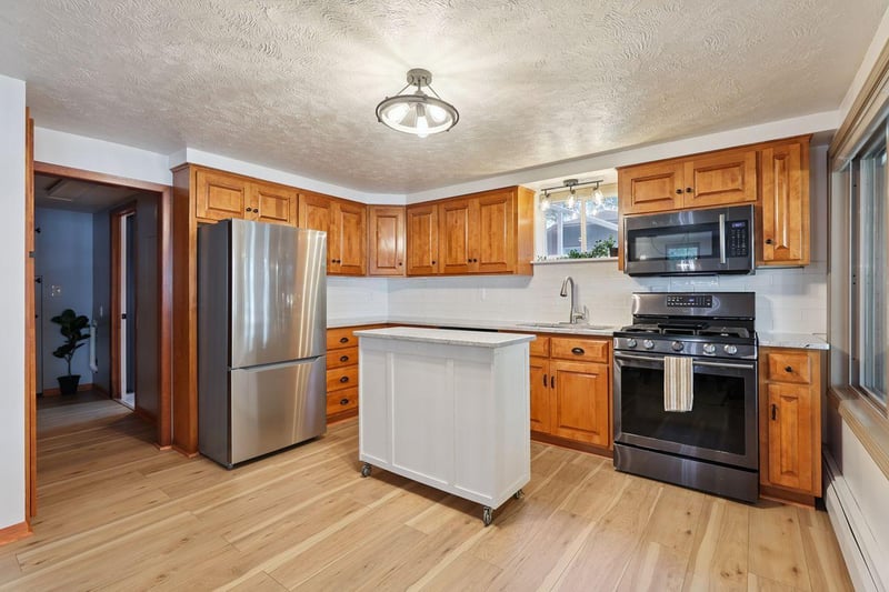 6567 150th Ave NE, Spicer, MN 56288