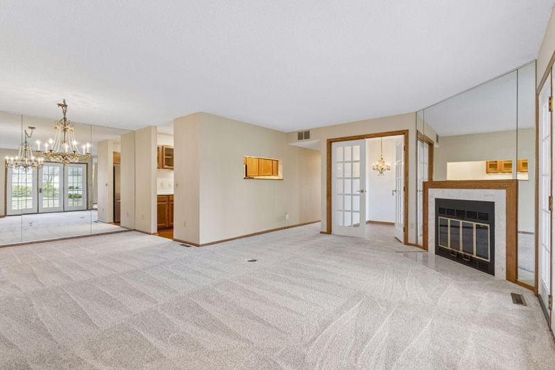 12619 Sherwood Pl, Minnetonka, MN 55305
