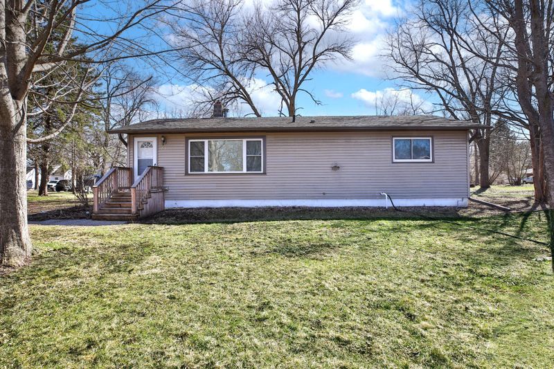 709 8th Ave NW, Waseca, MN 56093