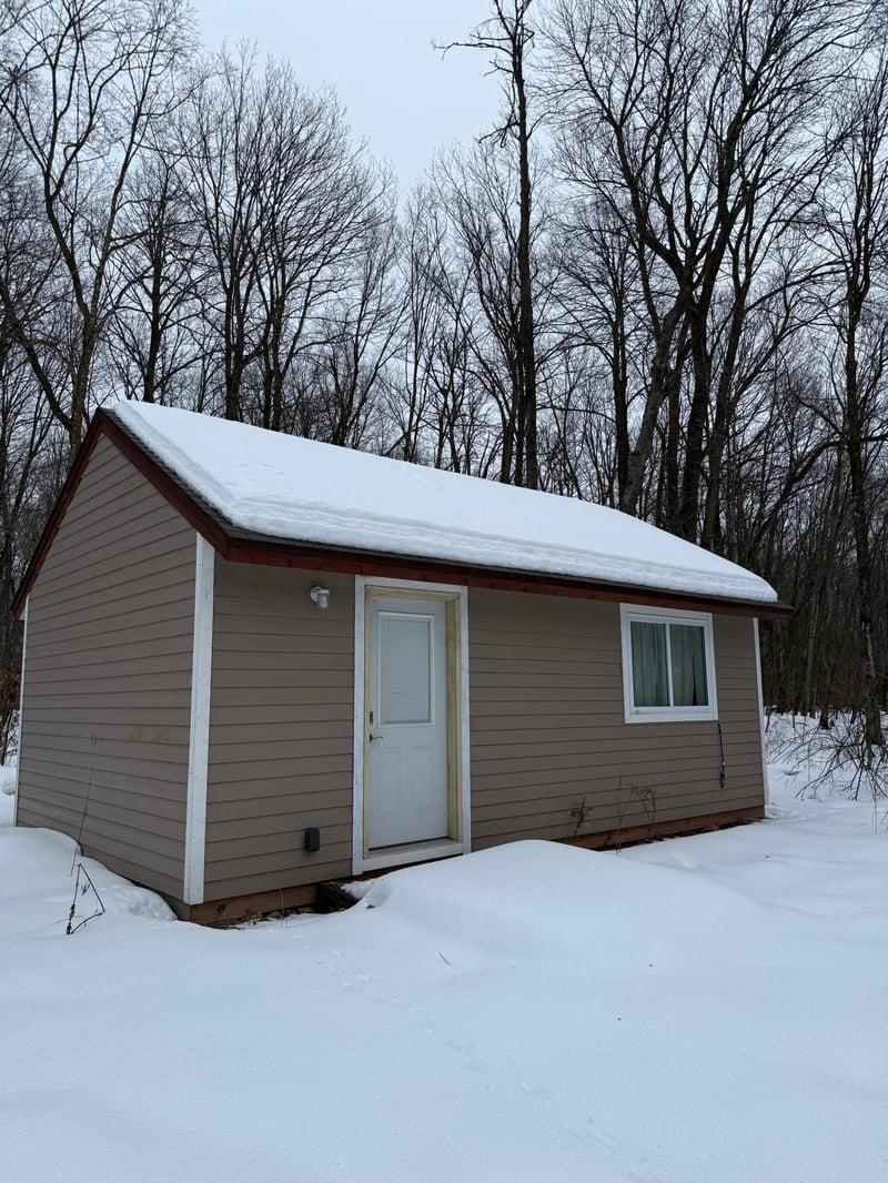 xxx Merlin Rd, Hillman, MN 56338