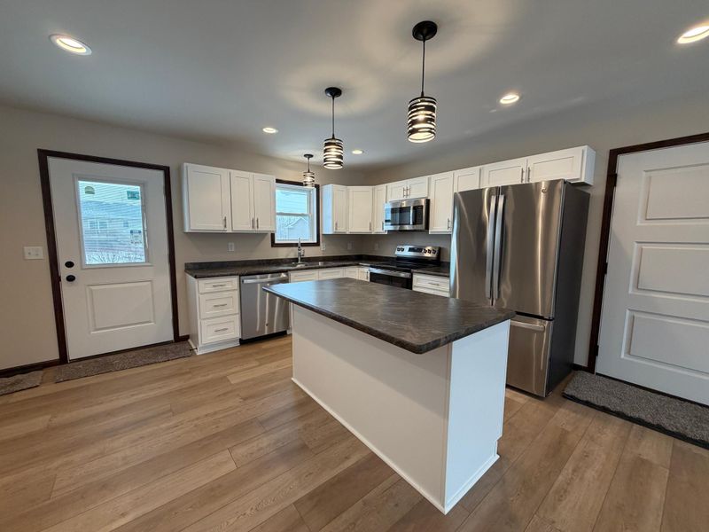 2030 Nelson Dr, Thief River Falls, MN 56701