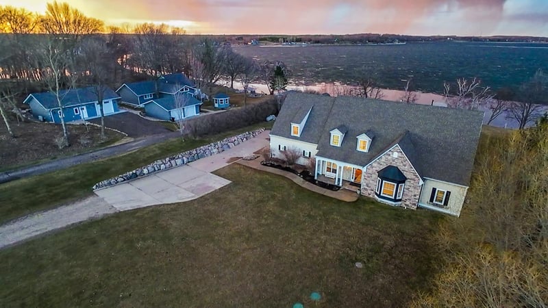 43166 S Paul Lake Dr, Perham, MN 56573