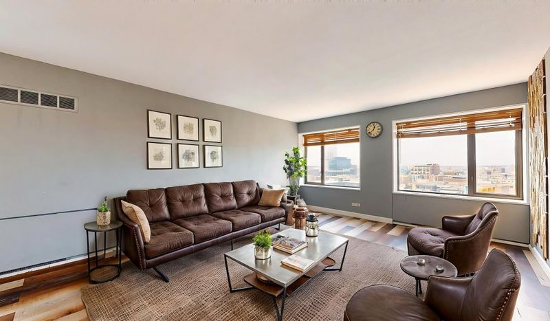 15 S 1st St #A1601, Minneapolis, MN 55401