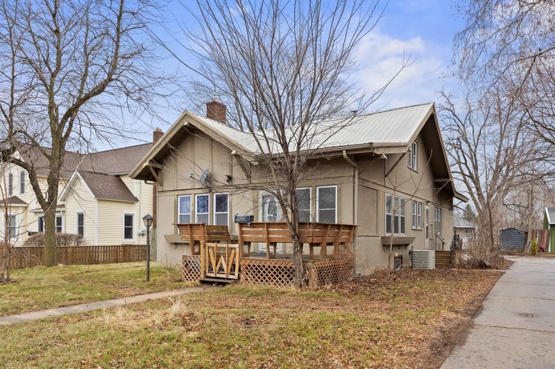514 W Mill St, Paynesville, MN 56362