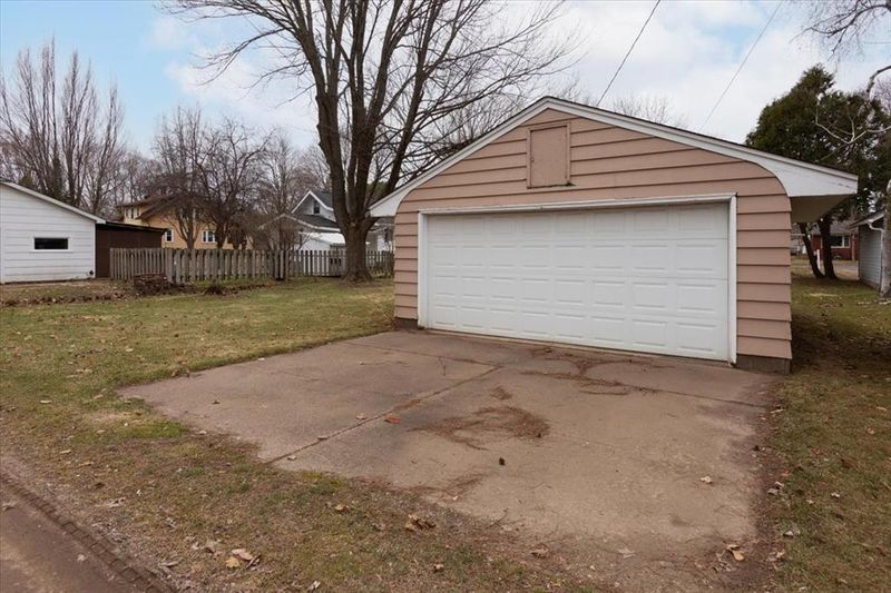 1108 Stout St, Menomonie, WI 54751