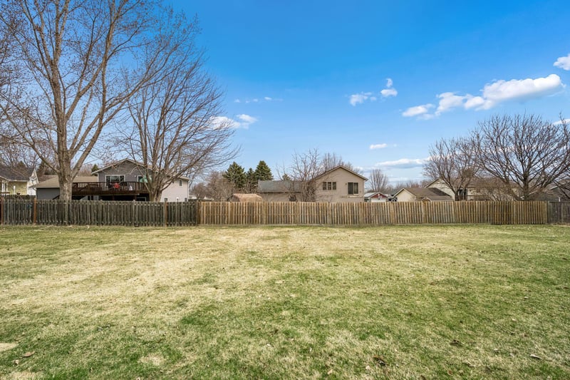 428 Main St N, Saint Michael, MN 55376