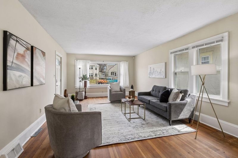 4431 Russell Ave N, Minneapolis, MN 55412