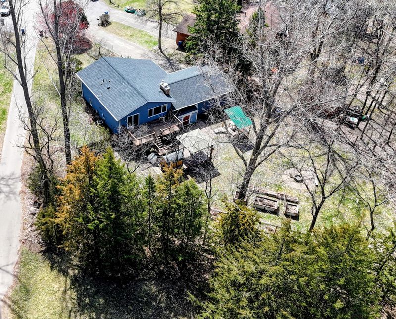 125 Pleasant Ln E, Excelsior, MN 55331