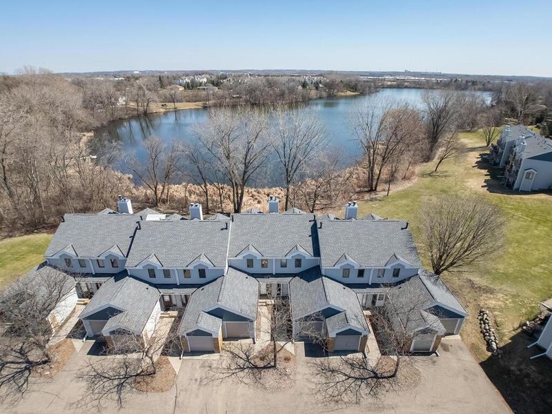 3050 Shields Dr #105, Eagan, MN 55121