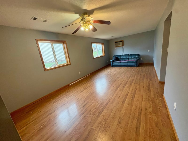 1783 8th Ave, Newport, MN 55055